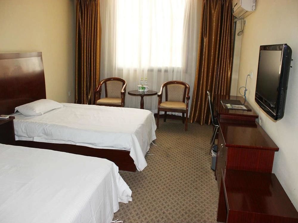 Greentree Inn- Linyi Bus Station Branch Dış mekan fotoğraf
